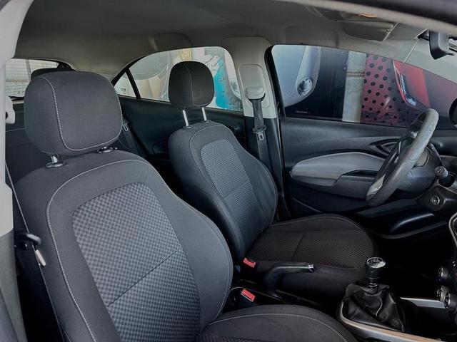 CHEVROLET ONIX 1.0MT LT 2018