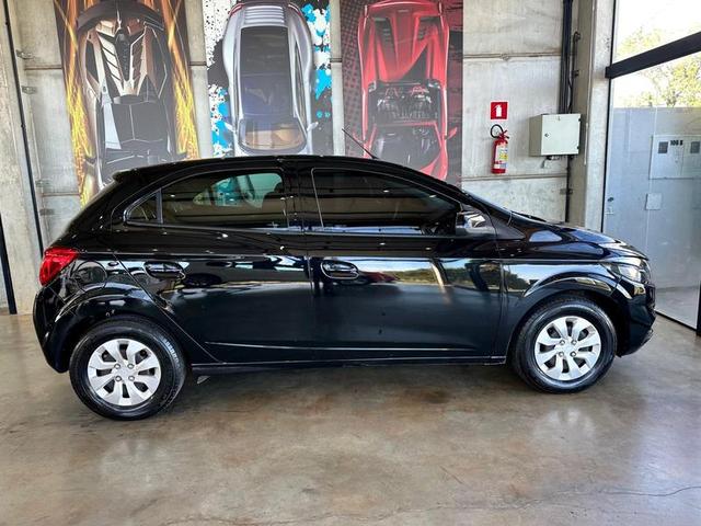 CHEVROLET ONIX 1.0MT LT 2018