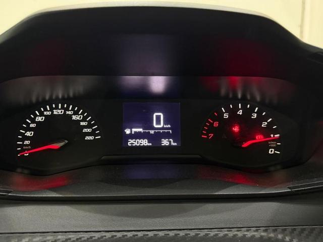PEUGEOT 208 STYLE MT 2025