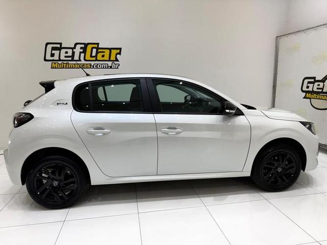 PEUGEOT 208 STYLE MT 2025