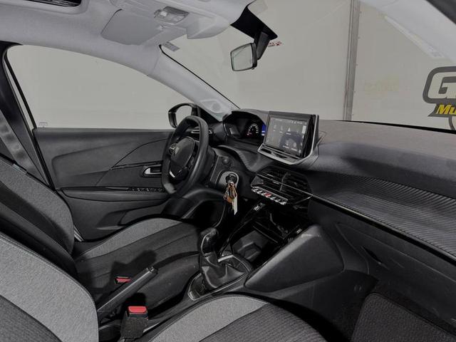 PEUGEOT 208 STYLE MT 2025