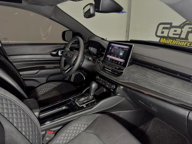 JEEP COMMANDER BLACKHAWK 2025