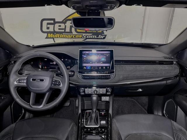 JEEP COMMANDER BLACKHAWK 2025