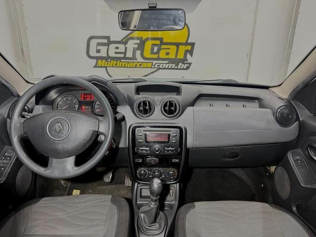 RENAULT DUSTER 20 D 4X2 2014