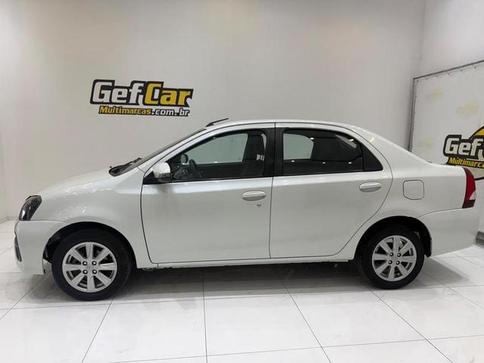 TOYOTA ETIOS SD XPLUS AT 2020