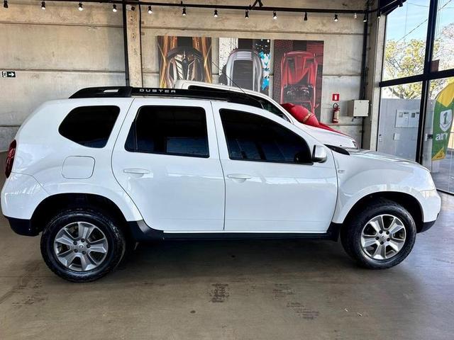 RENAULT DUSTER 16 D CVT 2020
