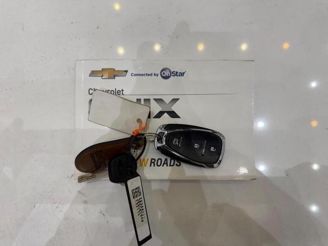 CHEVROLET ONIX PLUS 10TAT PR1 2021