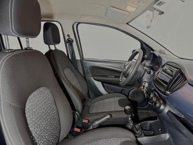 FIAT UNO ATTRACTIVE 1.0 2021