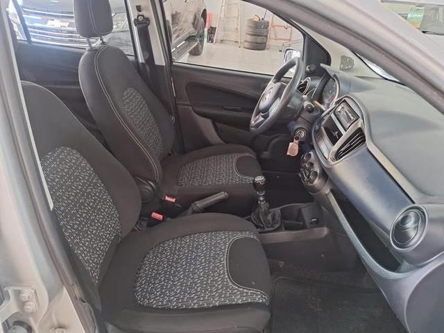 FIAT UNO ATTRACTIVE 1.0 2021