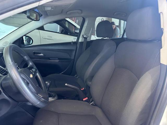 TOYOTA ETIOS HB X 2016