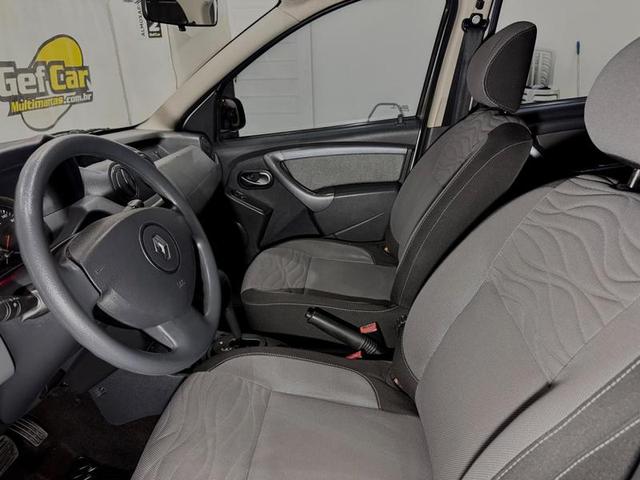 RENAULT DUSTER 20 D 4X2A 2013
