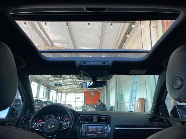 VOLKSWAGEN GOLF GTI AC 2017