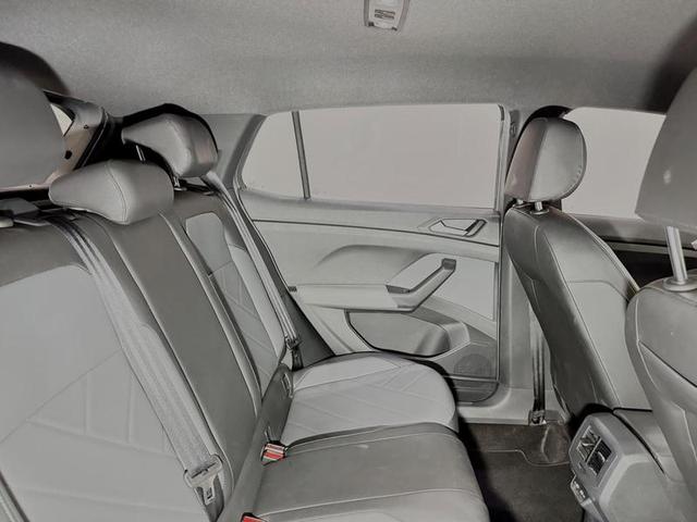 VOLKSWAGEN T CROSS CL TSI 2025