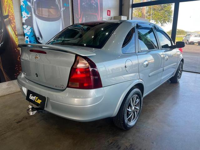 CHEVROLET CORSA SEDAN PREMIUM 2011