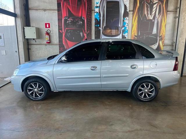 CHEVROLET CORSA SEDAN PREMIUM 2011