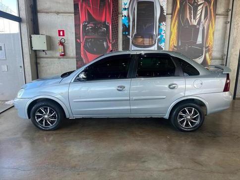 CHEVROLET CORSA SEDAN PREMIUM 2011
