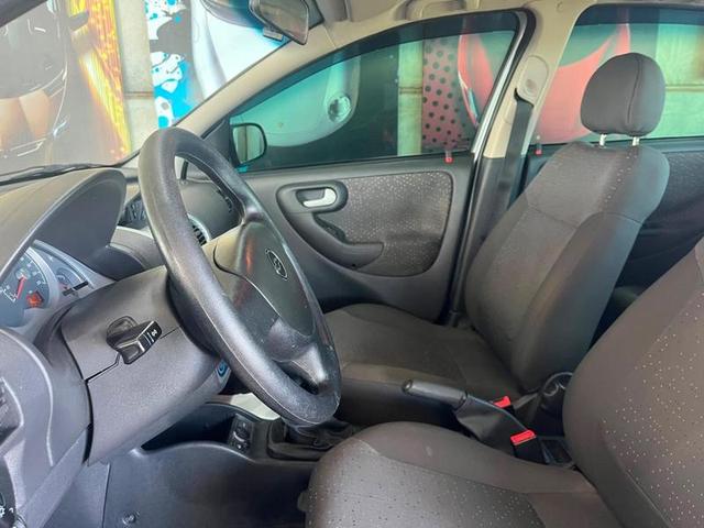 CHEVROLET CORSA SEDAN PREMIUM 2011