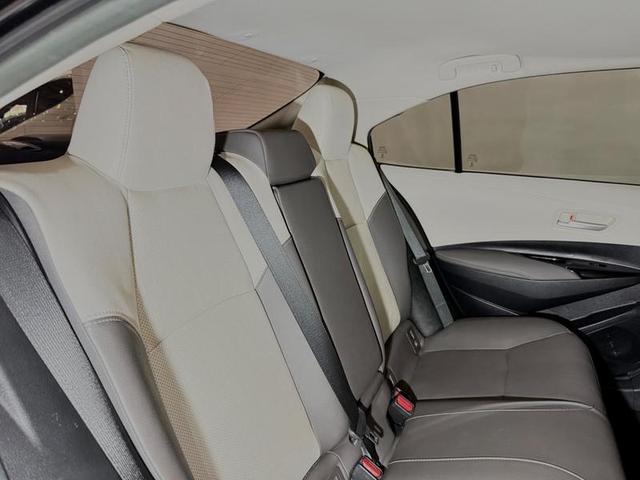 TOYOTA COROLLA APREMIUMH 2023