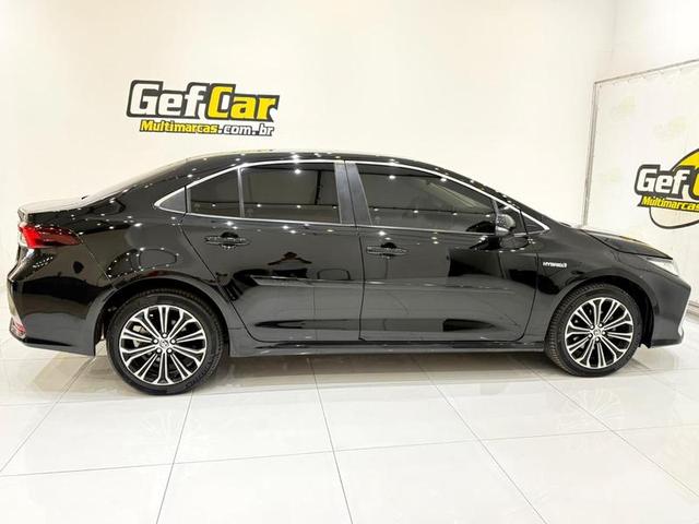 TOYOTA COROLLA APREMIUMH 2023