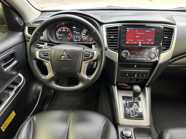 MITSUBISHI TRITON SPORT HPE S 2022