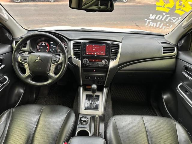 MITSUBISHI TRITON SPORT HPE S 2022