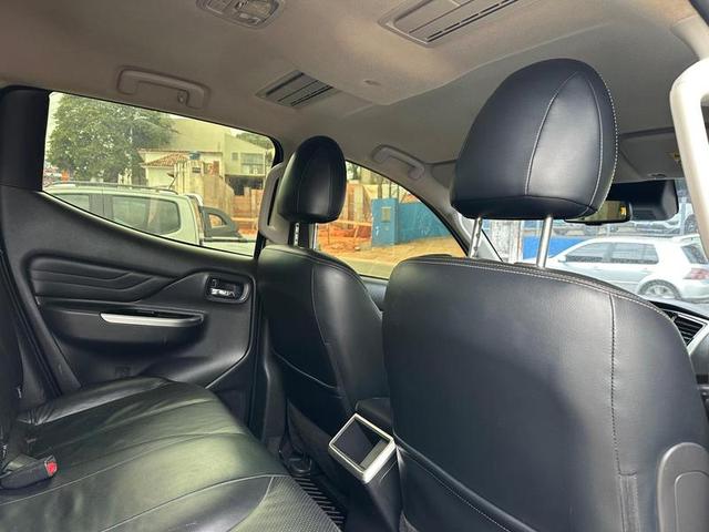 MITSUBISHI TRITON SPORT HPE S 2022