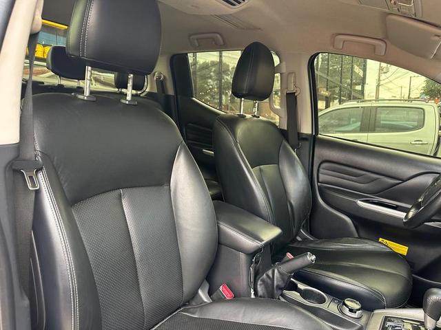 MITSUBISHI TRITON SPORT HPE S 2022