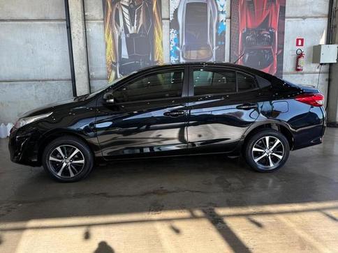 TOYOTA YARIS SA XS 15CNT 2020