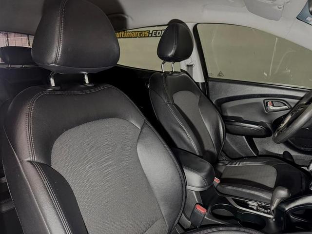 HYUNDAI X35 B 2015
