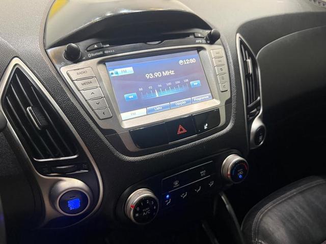 HYUNDAI X35 B 2015