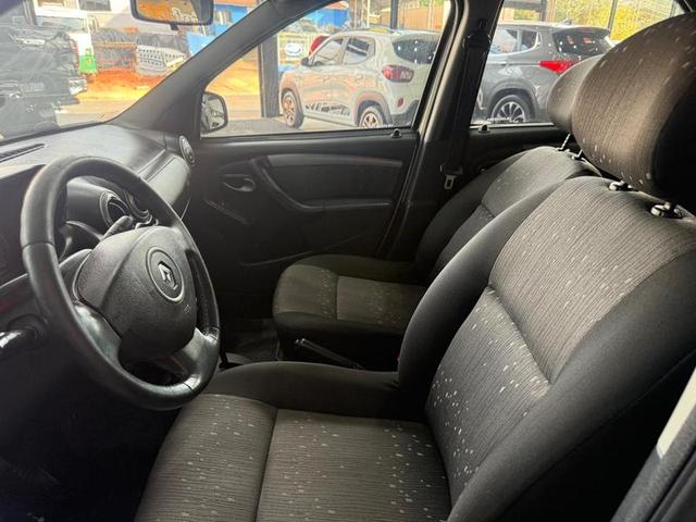 RENAULT LOGAN EXPRESSION 1.6 8V AUT 4P 2013