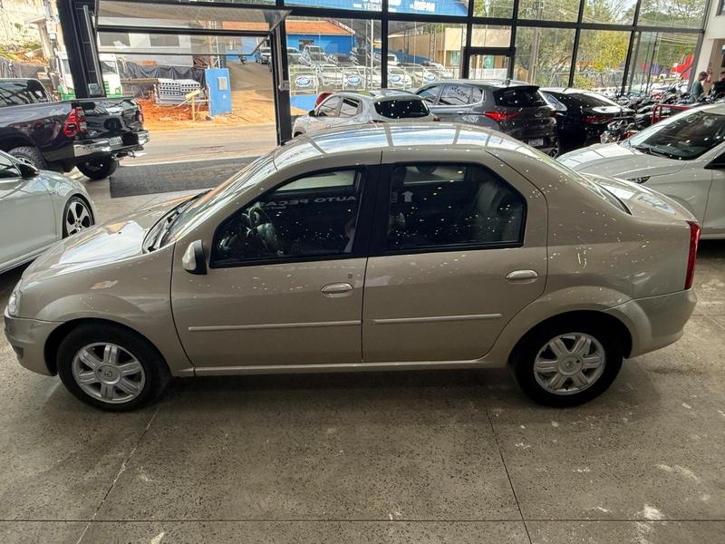 Renault Logan Expression 1.6 8V Automático 4P Em Wenceslau Braz - foto 3