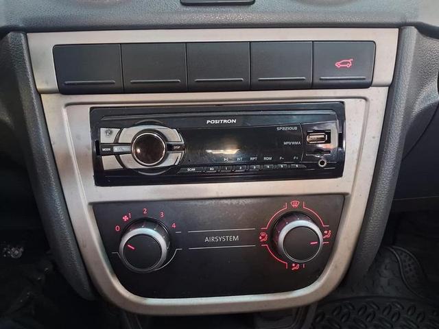 VOLKSWAGEN VOYAGE 1.0 2011