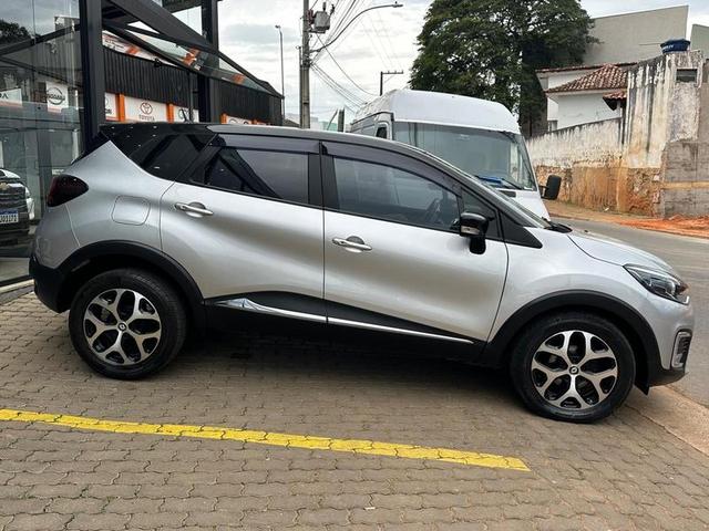 RENAULT CAPTUR INTEN 16A 2019