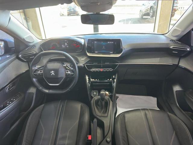 PEUGEOT 208 ALLURE 2022