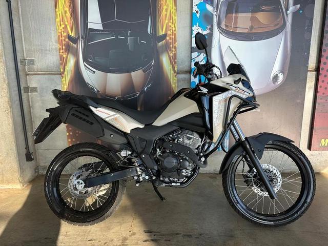 HONDA XRE 300 SAHARA ADV 2026
