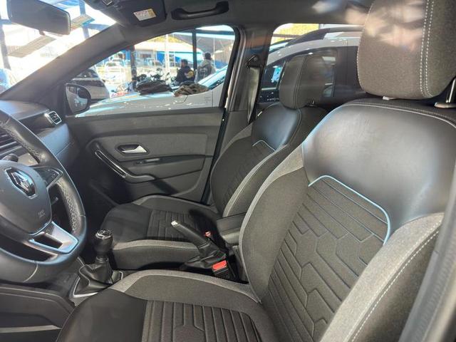 RENAULT DUSTER INTP MT 2025