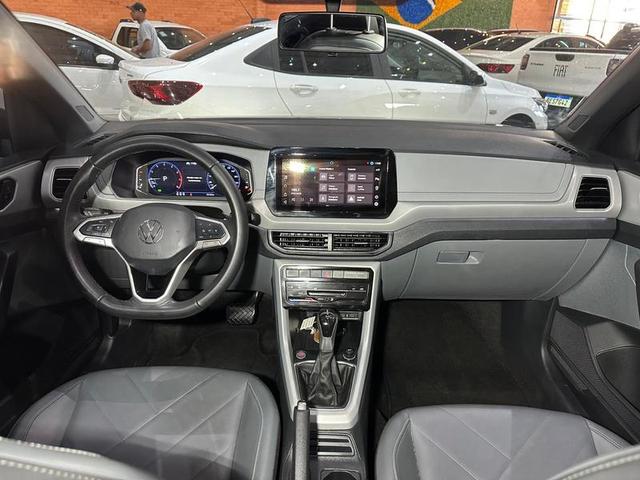 VOLKSWAGEN T CROSS CL TSI 2025