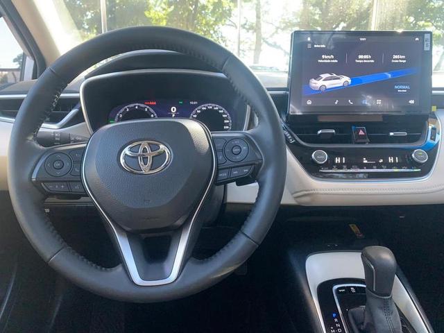 TOYOTA COROLLA ALTIS 20 2025