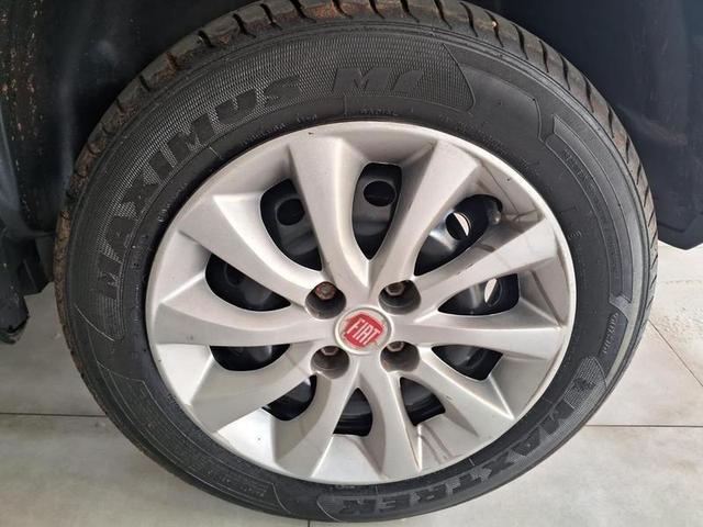 FIAT IDEA ESSENCE 1.6 2015