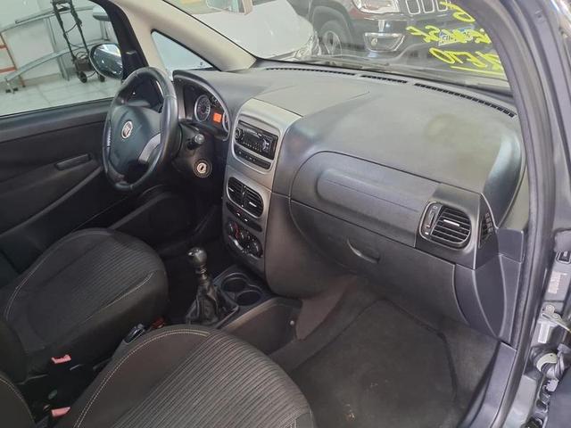 FIAT IDEA ESSENCE 1.6 2015