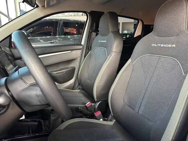 RENAULT KWID OUTSIDER 2 2026