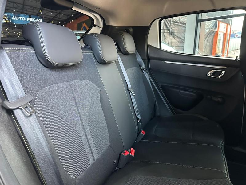 Renault Kwid Outsider 1.0 Flex 12V 5P Mec Em Ibaiti - foto 19