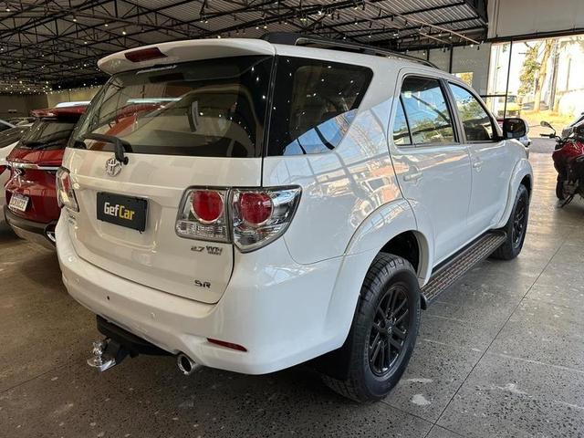 TOYOTA HILUX SW4 4X2SR 2015