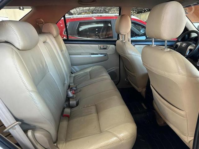 TOYOTA HILUX SW4 4X2SR 2015