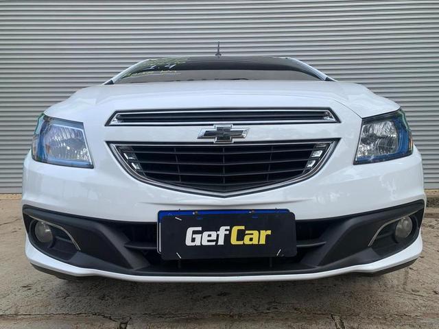 CHEVROLET ONIX 1.4MT LT 2015