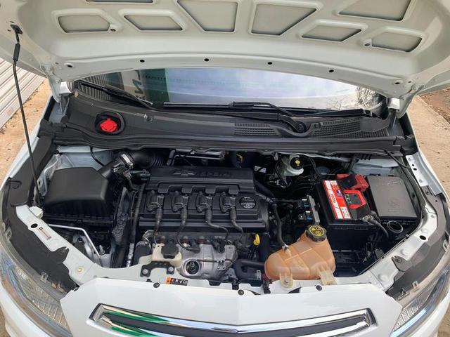 CHEVROLET ONIX 1.4MT LT 2015