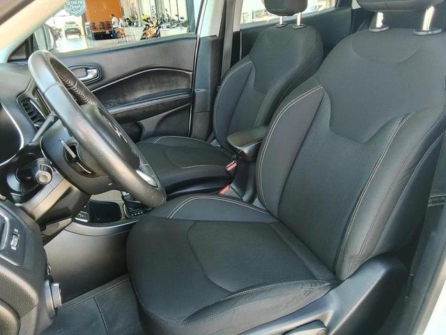 JEEP COMPASS LONGITUDE 2.0 4x2 FLEX 16V AUT 2017