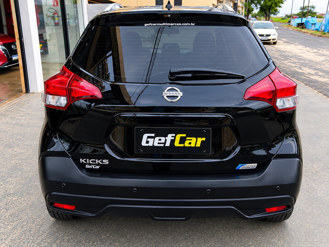 NISSAN KICKS S CVT 2018