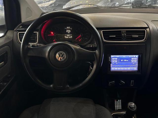VOLKSWAGEN FOX 1.0 MI TOTAL FLEX 8V 5P 2011